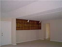 2nd image of 410 Oakdale Ave