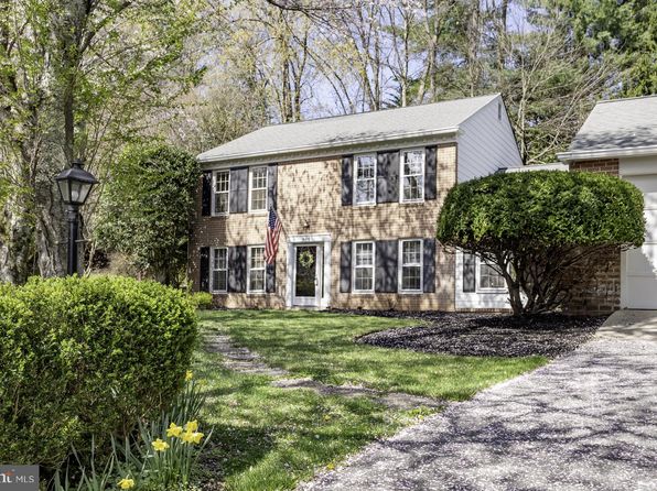 9605 Barkston Ct, Rockville, MD 20850