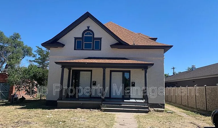 713 W Abriendo Ave #A — Photo 1
