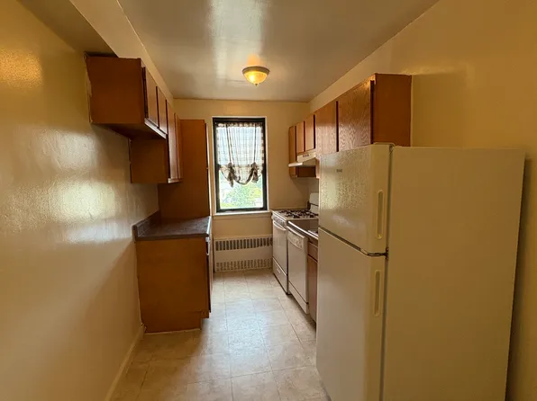 (undisclosed Address), Scarsdale, NY 10583