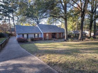 2063 Sunset Rd, Germantown, TN 38138