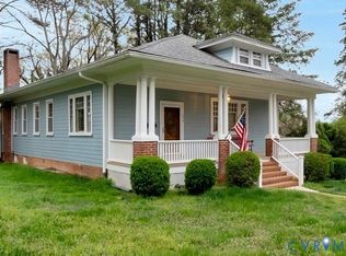 206 1st Ave, Farmville, VA 23901