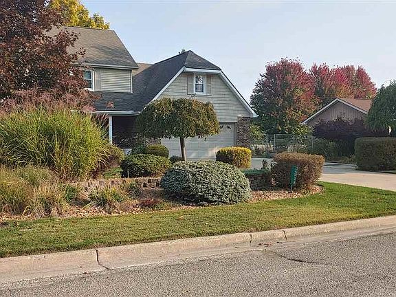 4th image of 3538 Hickory Ln