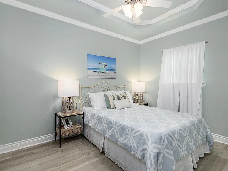 986 Bahama Dr — Photo 11