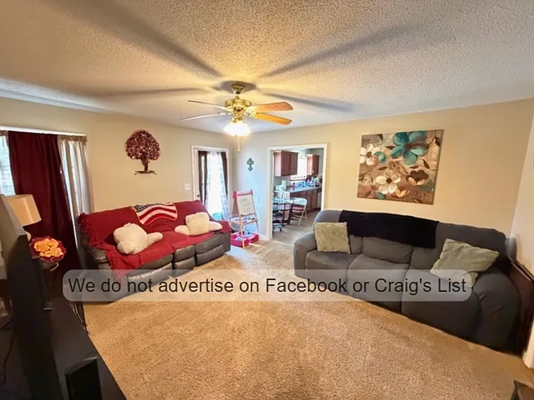 510 Berwick Dr — Photo 2