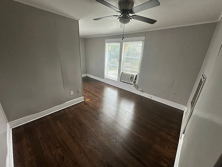 1114 S Aspen St — Photo 3
