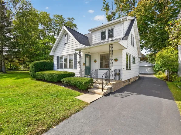 25 Tyburn Way, Rochester, NY 14610
