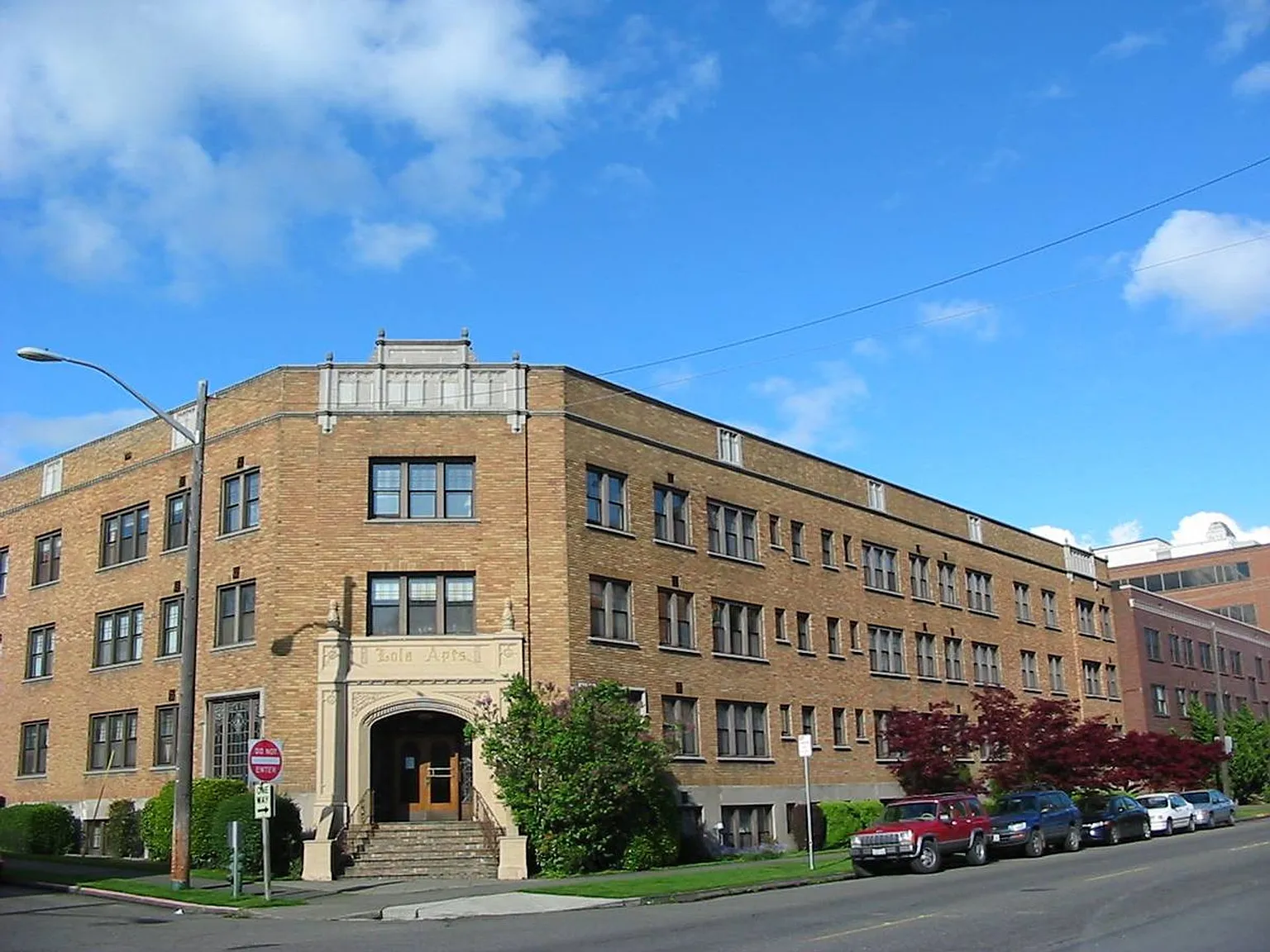 The Lola Apartments — Photo 1