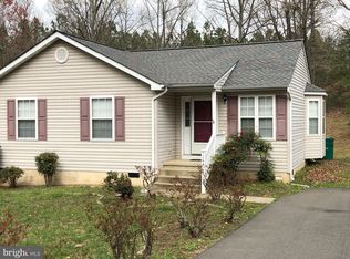 1141 Oakland Dr, King George, VA 22485