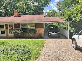 1563 Jones Dr, Ann Arbor, MI 48105