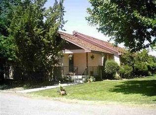 991 Olmstead Rd, Grandview, WA 98930