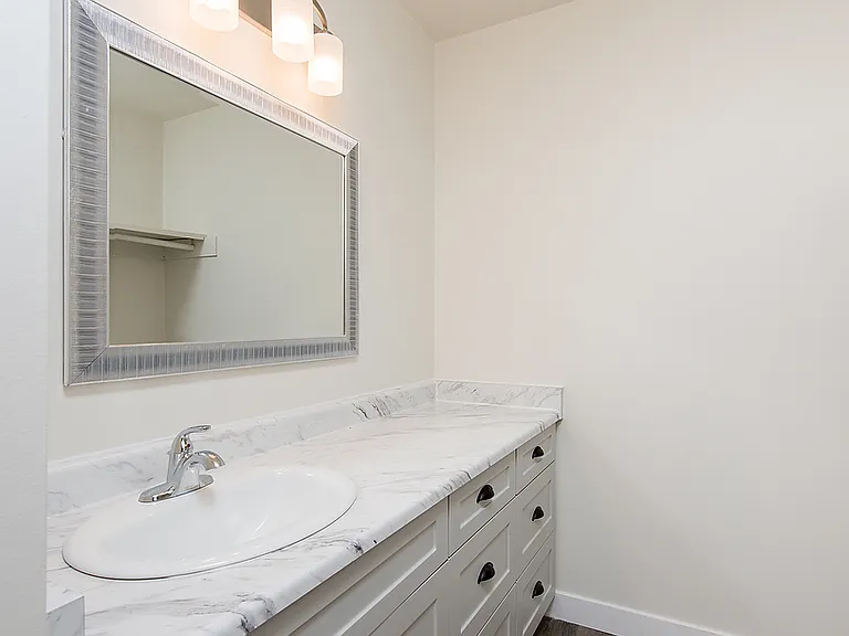 10717 81st Ave NW — Photo 11