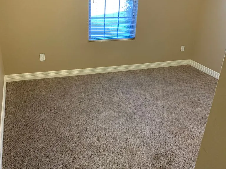 2471 Pleasant Willow Dr — Photo 3