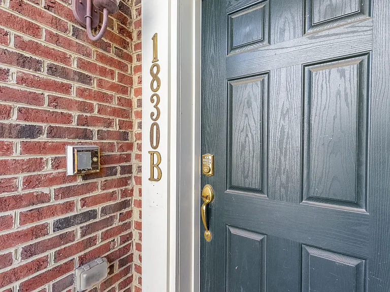 1830 Wheyfield Dr #6-B — Photo 4