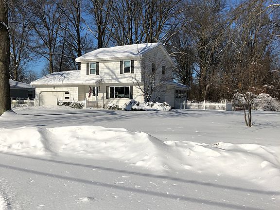 3rd image of 4498 Alderwood Dr