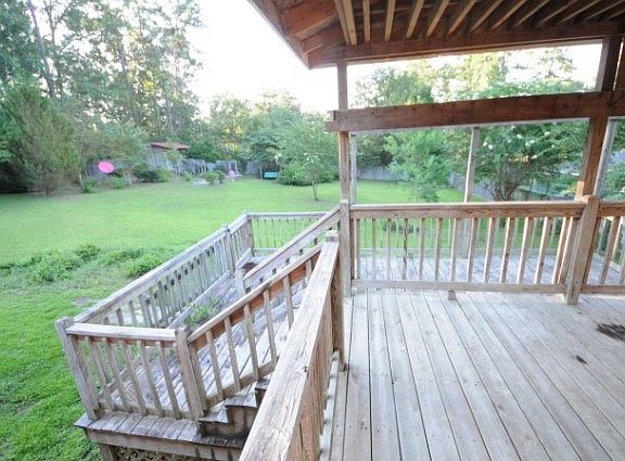 2nd image of 109 Baywood Dr