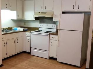 4335 Kennedy Dr APT 202, Racine, WI 53404