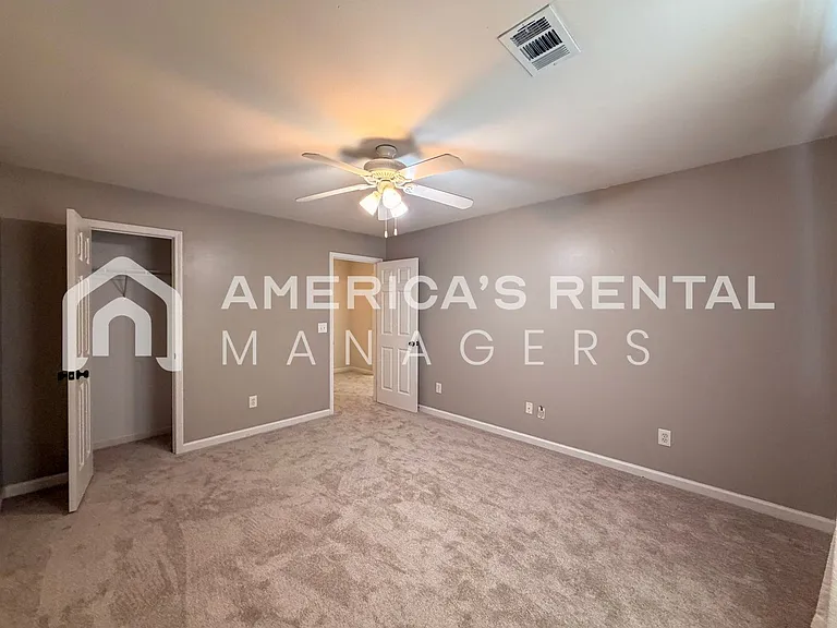 3505 Savannah Park Ln — Photo 47