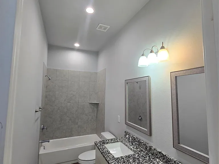 4902 Paradigm Ln — Photo 18