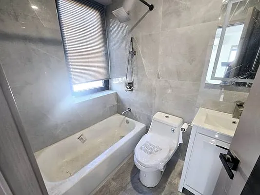 Rented by Brooklyn Property Group LLC | media 7