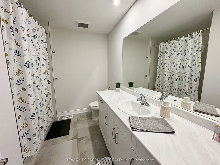 4 Harmony Way — Photo 12