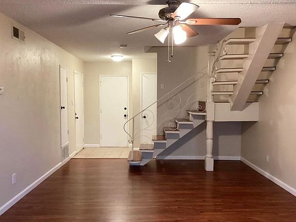 2nd image of 3134 Maryknoll Court
