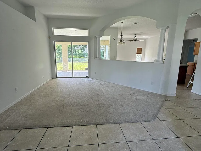 3419 SW Galeti St — Photo 2