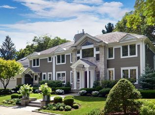 151 Country Club Rd, Newton, MA 02459