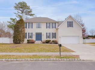 214 Prancer Rd, Egg Harbor Township, NJ 08234