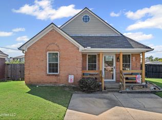 5893 Kayla Dr, Southaven, MS 38671