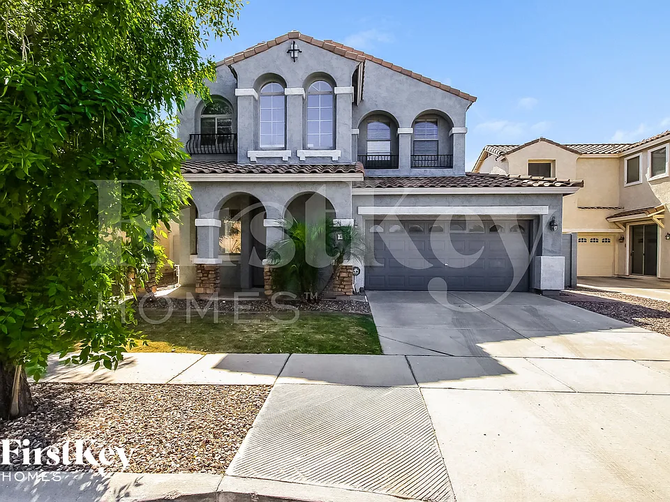 4142 S Mariposa Dr
