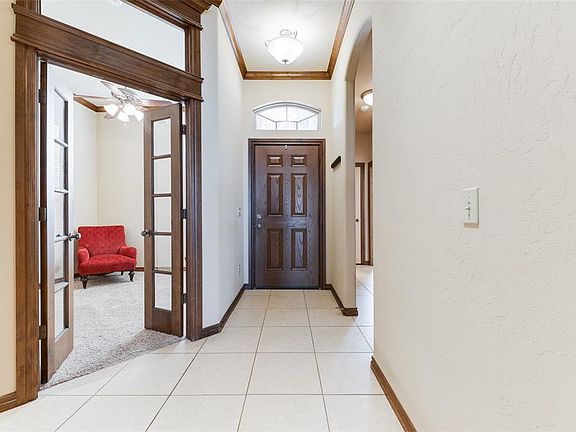 3rd image of 17316 Toledo Dr