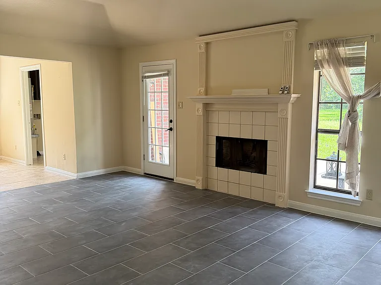 33134 Old Hempstead Rd — Photo 12