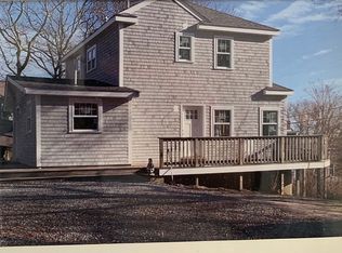 1 Shawmut Rd, Bourne, MA 02532