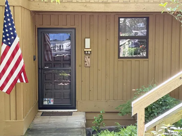 72 Chatterbox Way #B, Sapphire, NC 28774