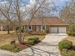 6002 Club House Drive, New Bern, NC 28562