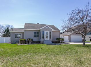 373 Locust St S, Prescott, WI 54021