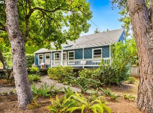 5005 SW Nevada Ct, Portland, OR 97219