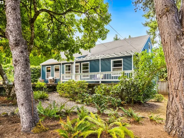 5005 SW Nevada Ct, Portland, OR 97219