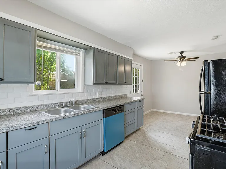 7301 Conley St — Photo 3