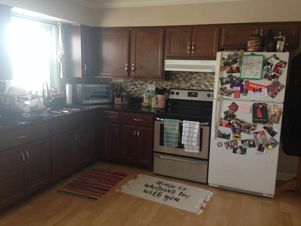 2nd image of 9125 Sahler Ave APT C