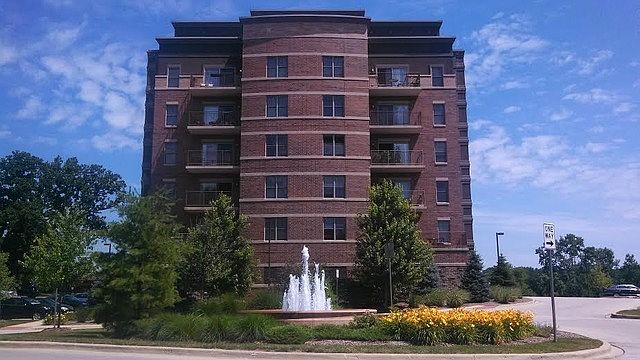 1st image of 125 Lakeview Dr Unit 604