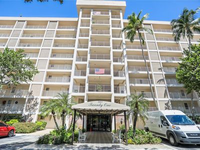 2661 S Course Drive #603, Pompano Beach, FL, 33069