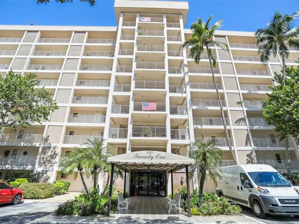 2661 S Course Drive #603, Pompano Beach, FL 33069