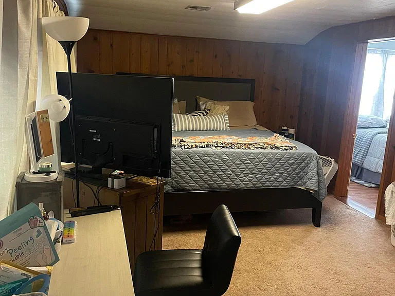 Current Renters Pictures
