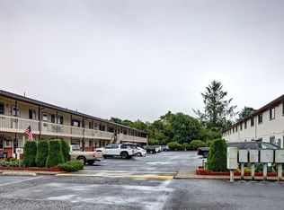 1420 48th St #B8, Seaview, WA 98644