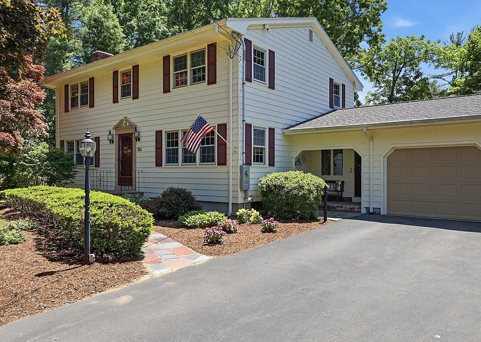 1st image of 104 Jackson Dr