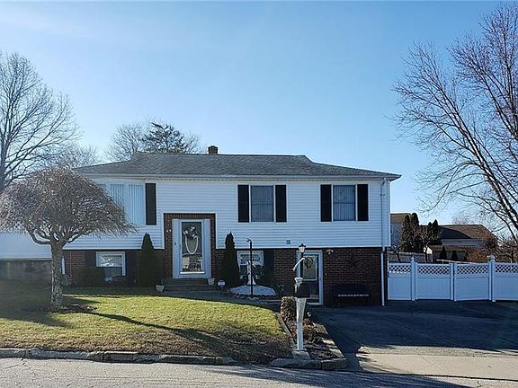 2nd image of 69 Tanglewood Dr