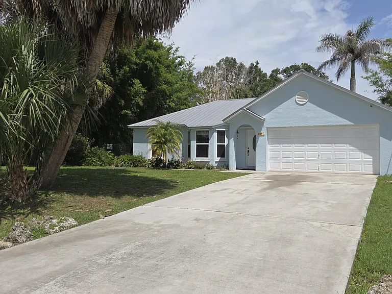 2091 SW Villanova Rd — Photo 20
