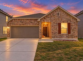 8922 VICTORIA LK, San Antonio, TX 78224
